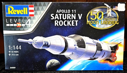 Revell apollo saturn v - 11,
